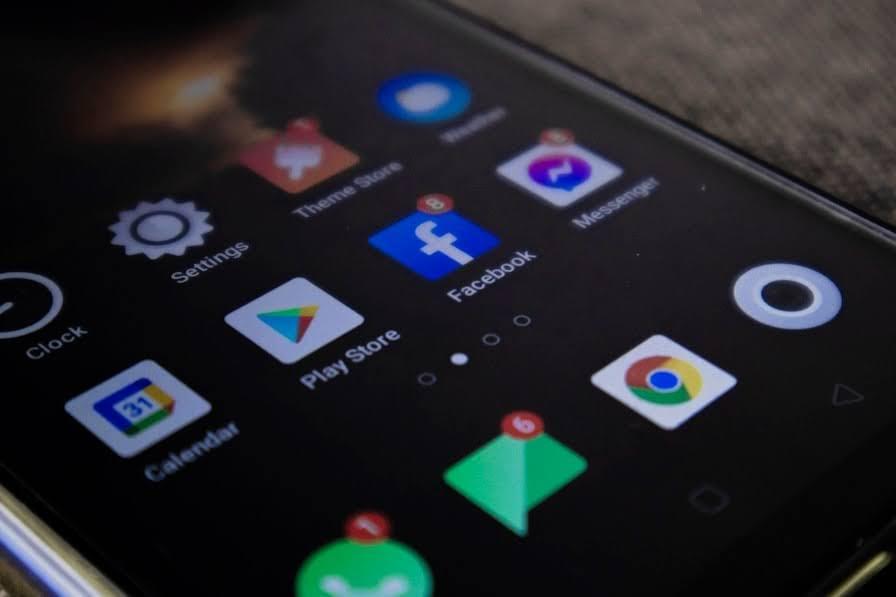 Aplikasi Seluler untuk Bisnis: Aplikasi seluler yang disesuaikan dengan logo perusahaan Aplikasi Seluler untuk Bisnis: Aplikasi seluler yang disesuaikan dengan logo perusahaan