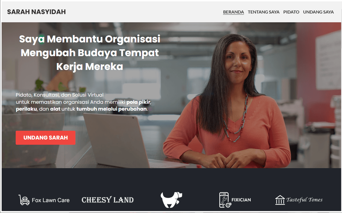 Mencolok - Template Portofolio Freelancer Sarah Worthy Mencolok - Template Portofolio Freelancer Sarah Worthy