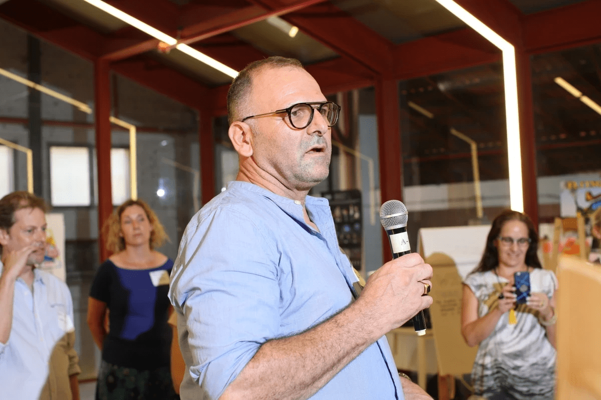 Press the pic to book Press the pic to book