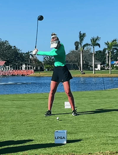 Nelly Korda sets the L in the backswing with the driver! Nelly Korda sets the L in the backswing with the driver!