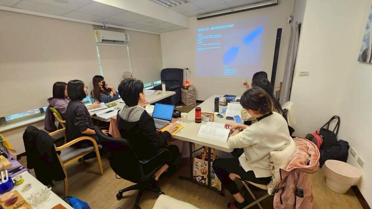 傑克森講解催眠技巧 傑克森講解催眠技巧