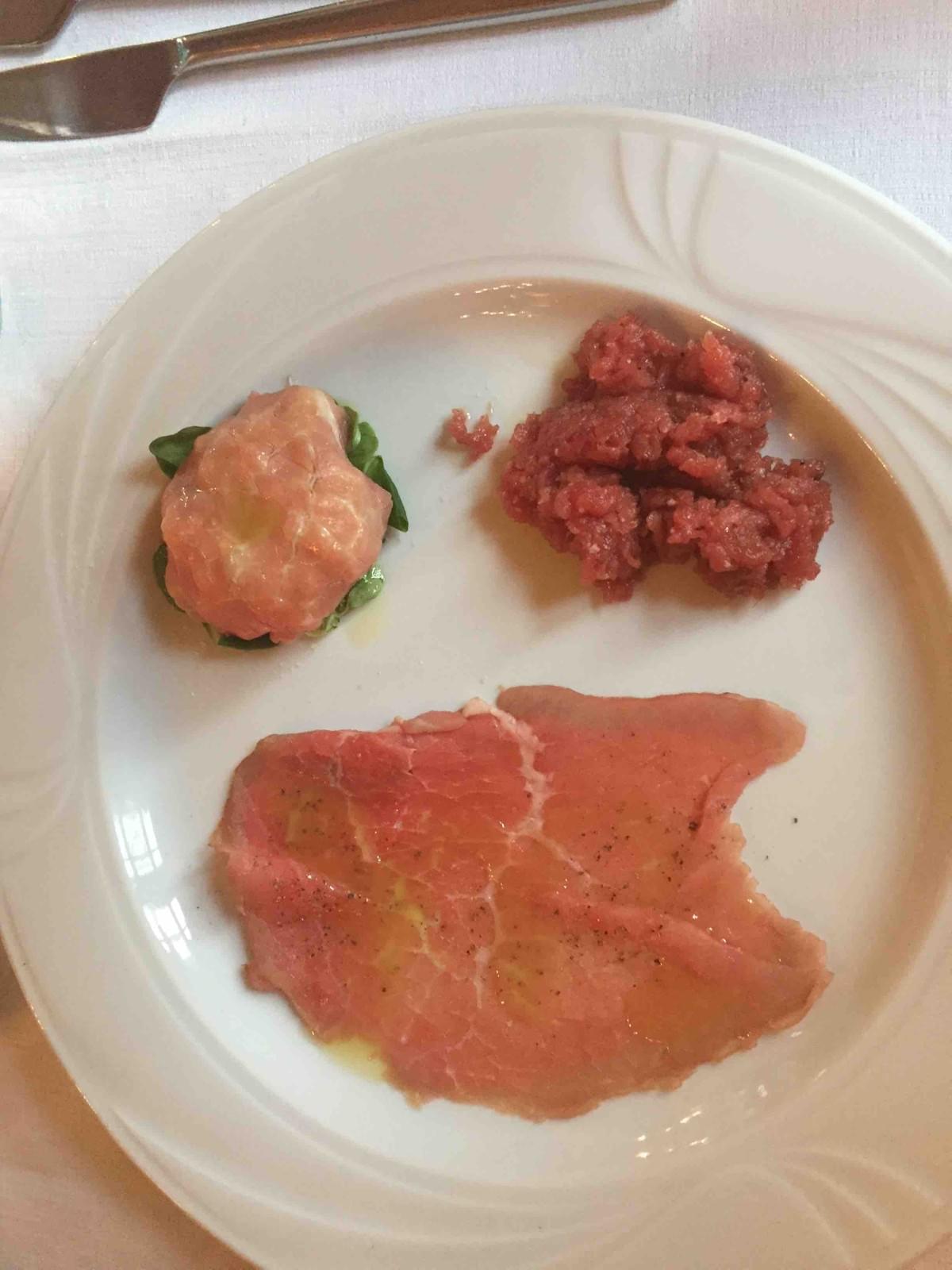 Drie soorten carne cruda Paola Drie soorten carne cruda Paola