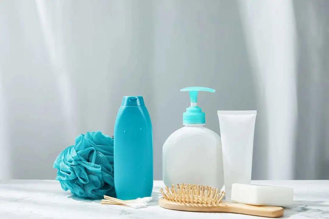 detergent with optical brightener detergent with optical brightener