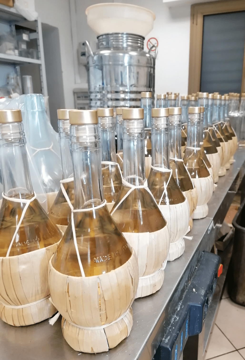 GINTOSCO GIN TOSCO GIN TONIC "GIN TOSCO" Toscana "GIN TOSCANA" GINTOSCO GIN TOSCO GIN TONIC "GIN TOSCO" Toscana "GIN TOSCANA"