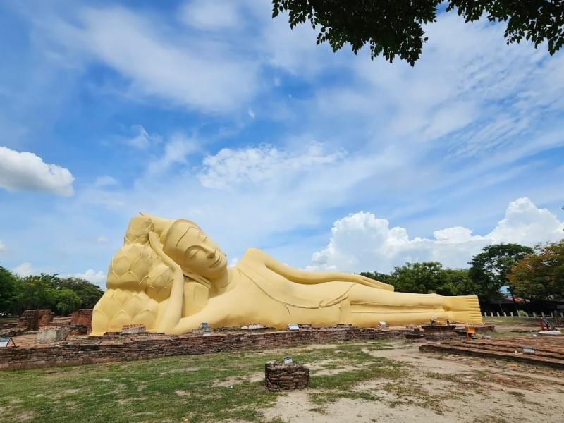 Wat Lokaya Sutha Wat Lokaya Sutha