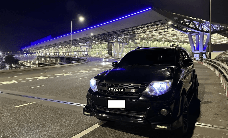 nakky tour SUV airport midnight standby nakky tour SUV airport midnight standby