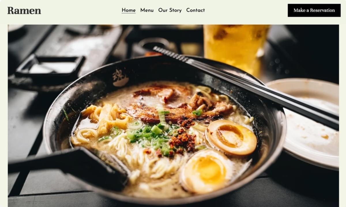 Modelo de restaurante de ramen da Strikingly Modelo de restaurante de ramen da Strikingly