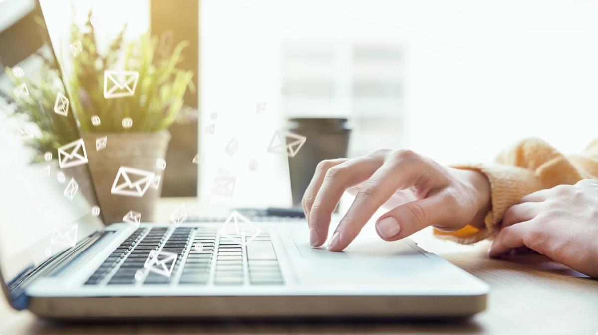 Domínio de E-mail de Marca: Eleve Sua Comunicação Domínio de E-mail de Marca: Eleve Sua Comunicação