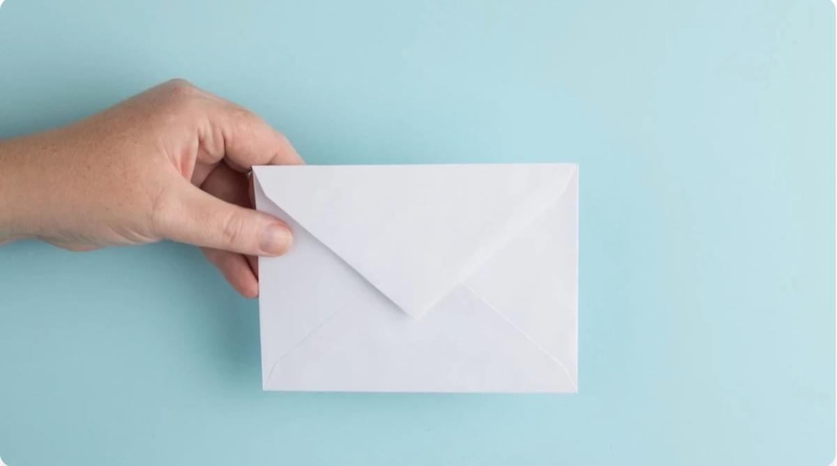 Abra Cadabra: Liberando a Magia das Linhas de Assunto Eficazes em E-mails de Marketing Abra Cadabra: Liberando a Magia das Linhas de Assunto Eficazes em E-mails de Marketing