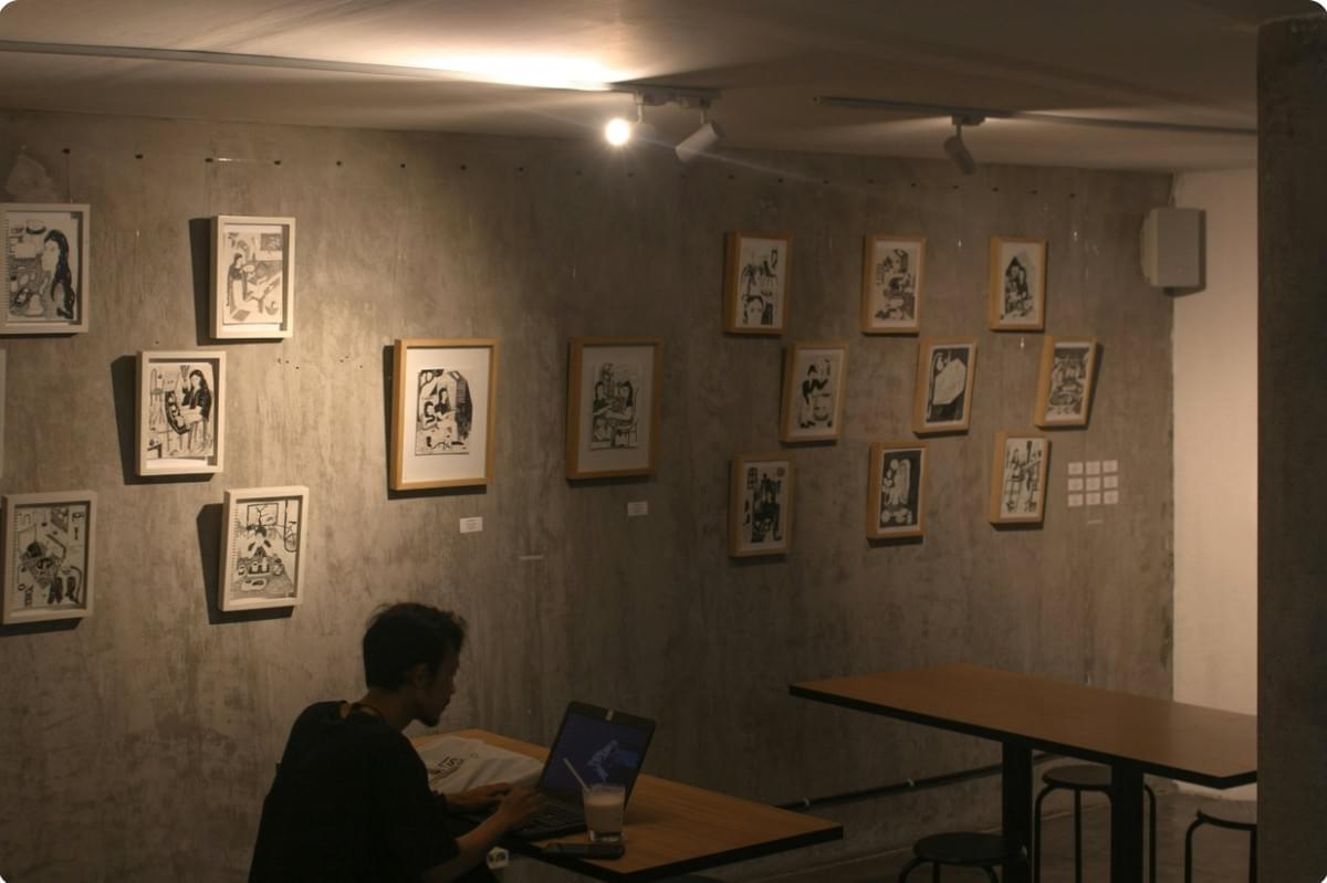 homem e-commerce com Strikingly homem e-commerce com Strikingly