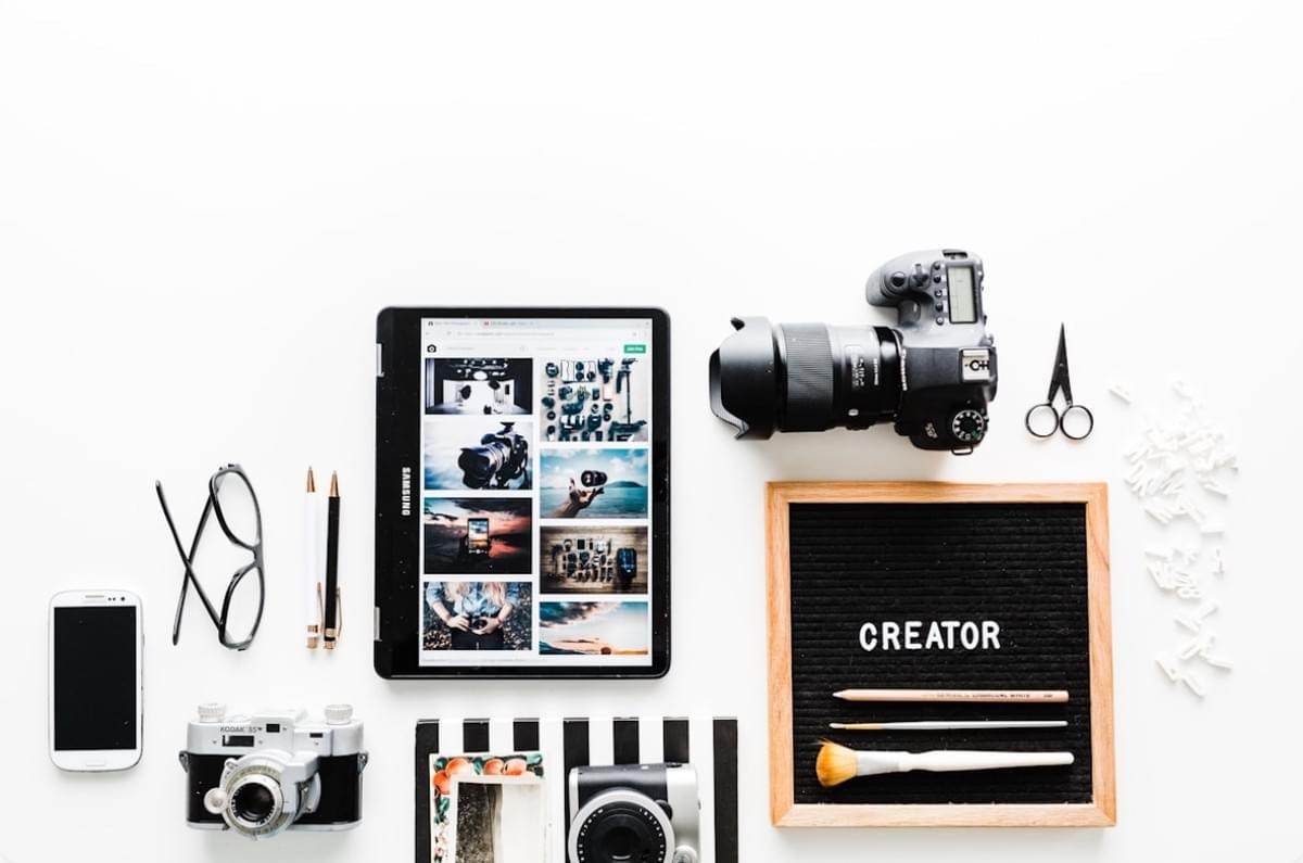 Sluitertijd naar Succes: Uw Gids voor het Lanceren van een Bloeiend Fotografiebedrijf Sluitertijd naar Succes: Uw Gids voor het Lanceren van een Bloeiend Fotografiebedrijf