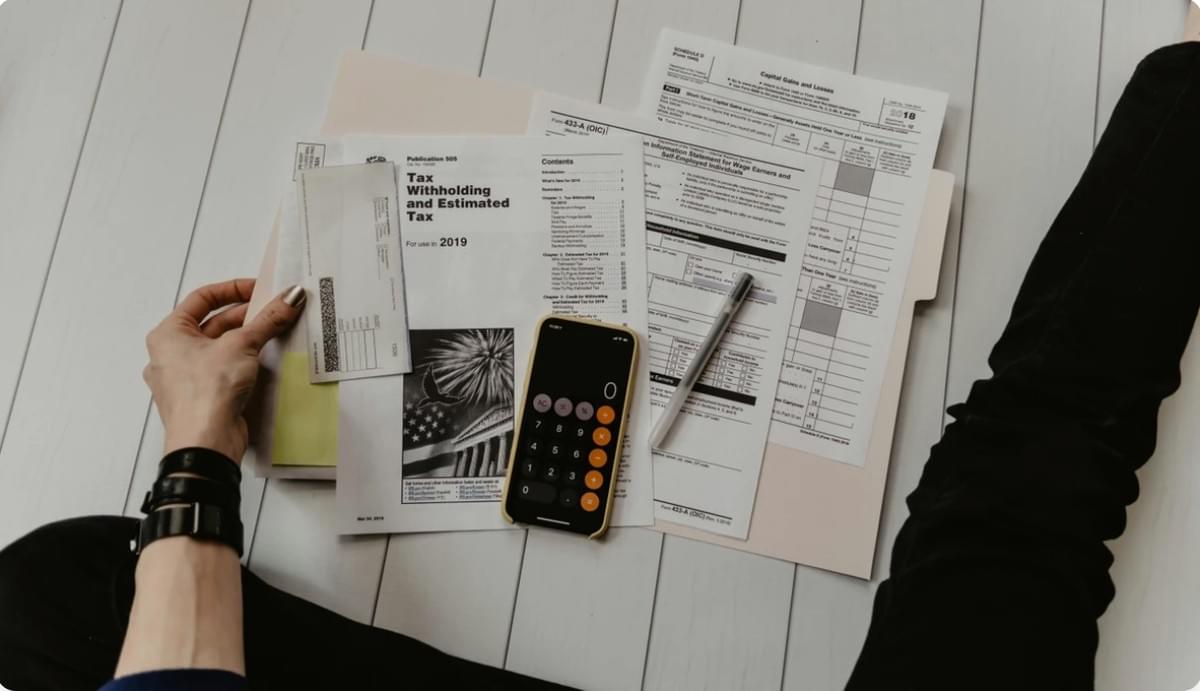 Cash Flow Chronicles: Wie Sie Mittel sichern und Ihre Geschäftsvorhaben finanzieren Cash Flow Chronicles: Wie Sie Mittel sichern und Ihre Geschäftsvorhaben finanzieren
