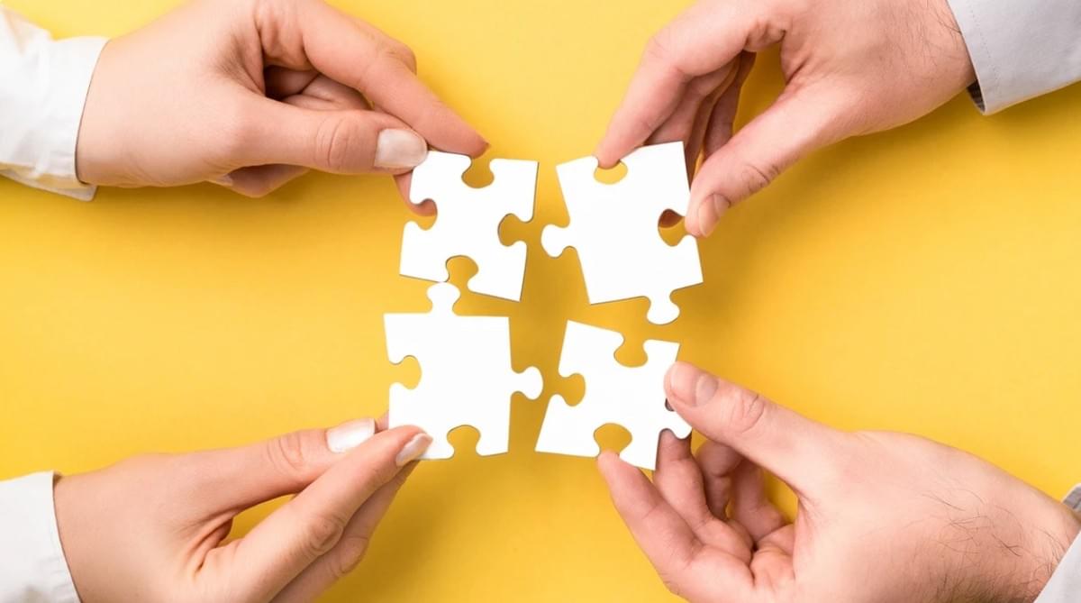 Ultieme Gids voor Online Samenwerking: Voordelen, Kenmerken en Tools Ultieme Gids voor Online Samenwerking: Voordelen, Kenmerken en Tools