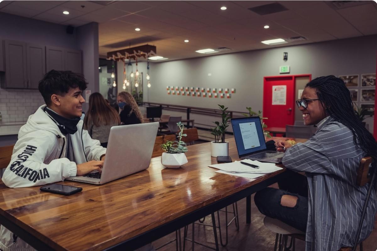 7 Tendências de Blogging Mais Impactantes para 2024 7 Tendências de Blogging Mais Impactantes para 2024