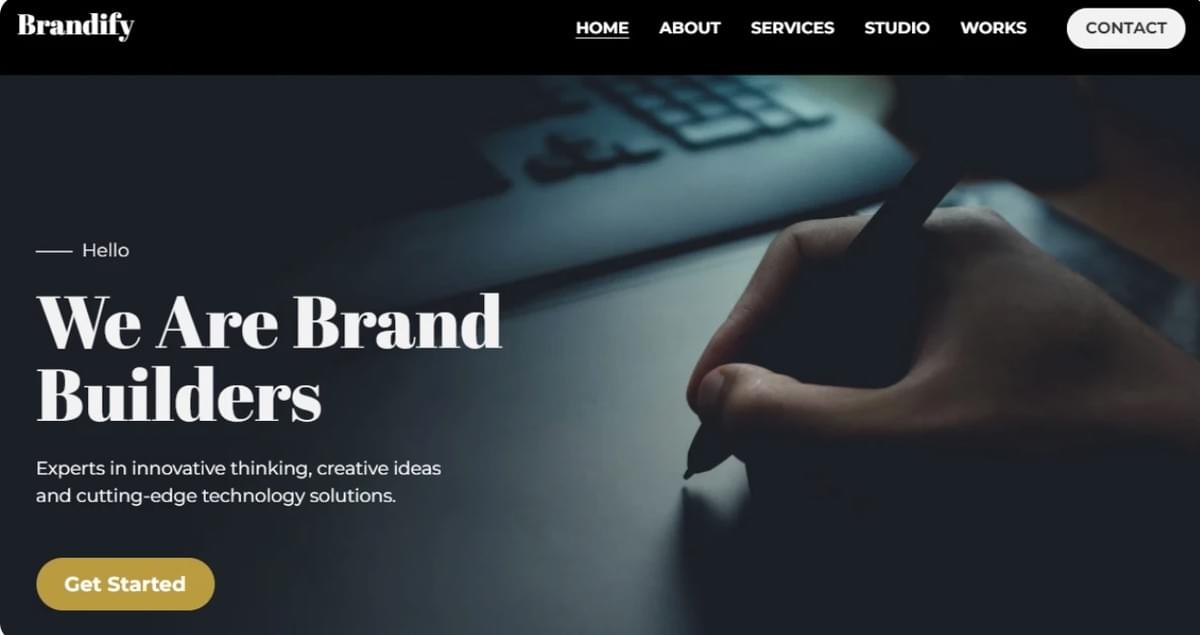 Szablon Brandify od Strikingly Szablon Brandify od Strikingly
