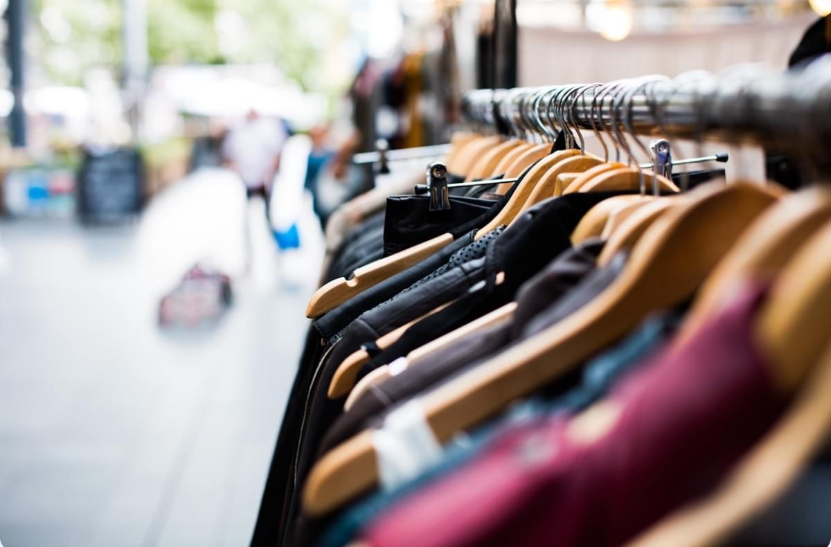 Do Fabricante ao Mercado: Revelando os Segredos dos Negócios de Roupas por Atacado Do Fabricante ao Mercado: Revelando os Segredos dos Negócios de Roupas por Atacado
