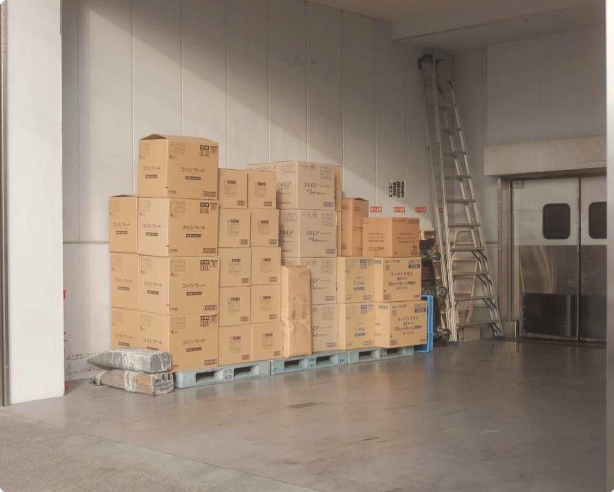 Navigieren im Logistikbereich: Eine effektive Versandstrategie entwickeln Navigieren im Logistikbereich: Eine effektive Versandstrategie entwickeln