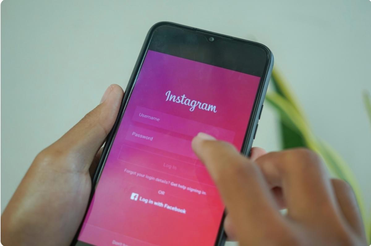 Reel-y Cool: Beheers de Swipe-Stopper functie van Instagram Reels Reel-y Cool: Beheers de Swipe-Stopper functie van Instagram Reels