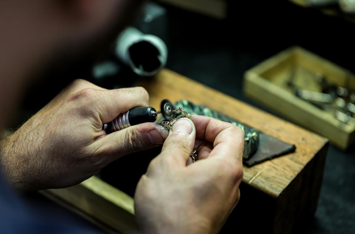 Niet Investeren in Kwaliteitsmaterialen Niet Investeren in Kwaliteitsmaterialen