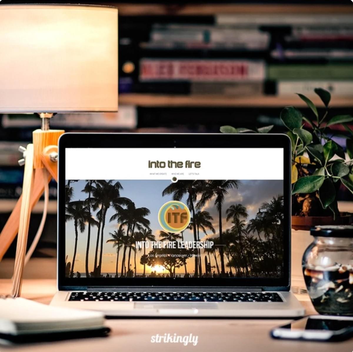 Website ontwerp van Strikingly Website ontwerp van Strikingly