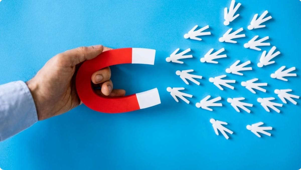 7 Estratégias Comprovadas para Reter Clientes com a Strikingly 7 Estratégias Comprovadas para Reter Clientes com a Strikingly