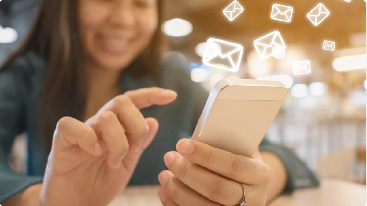 De Trabalho Paralelo a Rei do Trabalho: Estratégias de Marketing de Sites para Crescimento de Pequenos Negócios De Trabalho Paralelo a Rei do Trabalho: Estratégias de Marketing de Sites para Crescimento de Pequenos Negócios