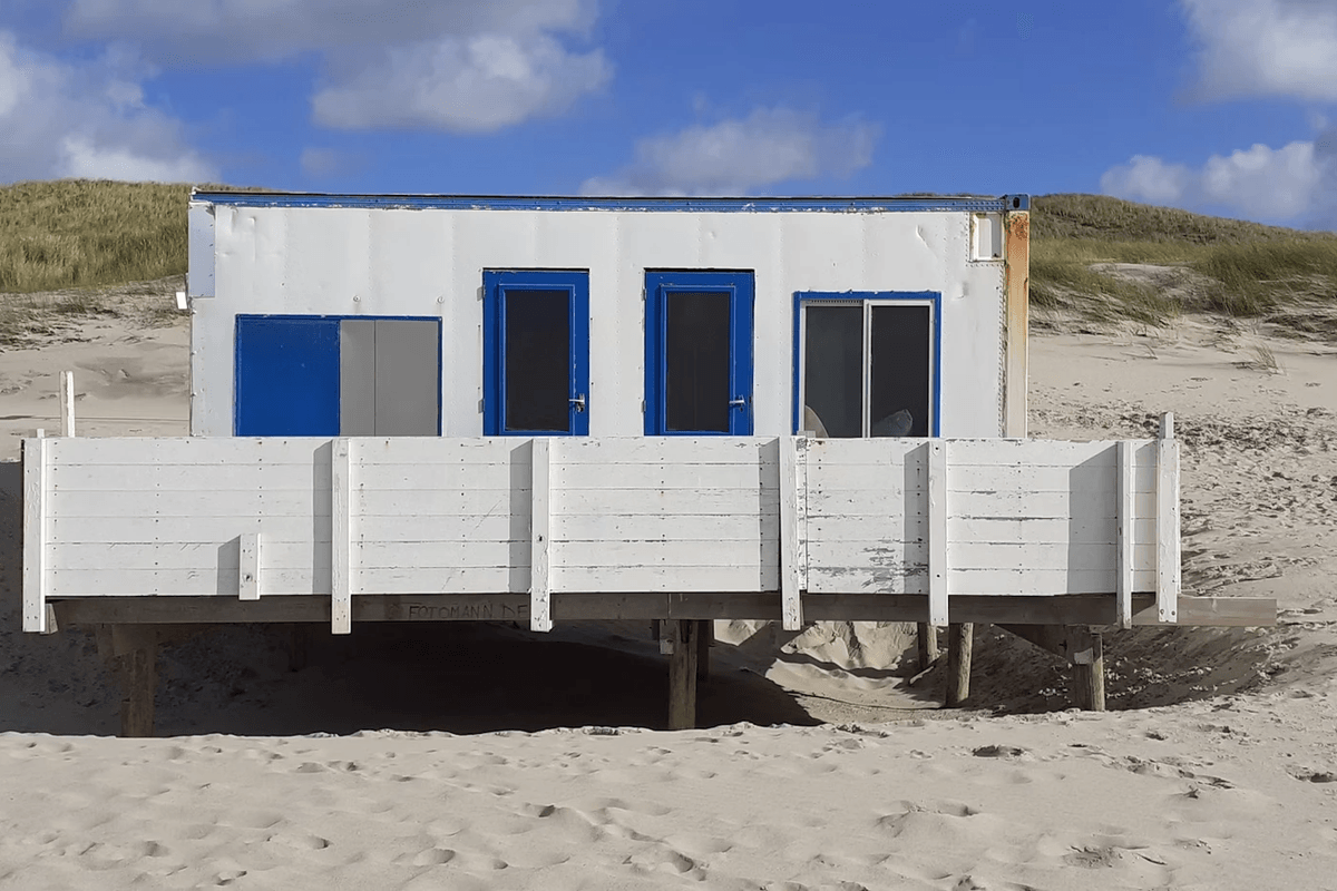 Cost-effective prefab home by US Modular Inc Cost-effective prefab home by US Modular Inc