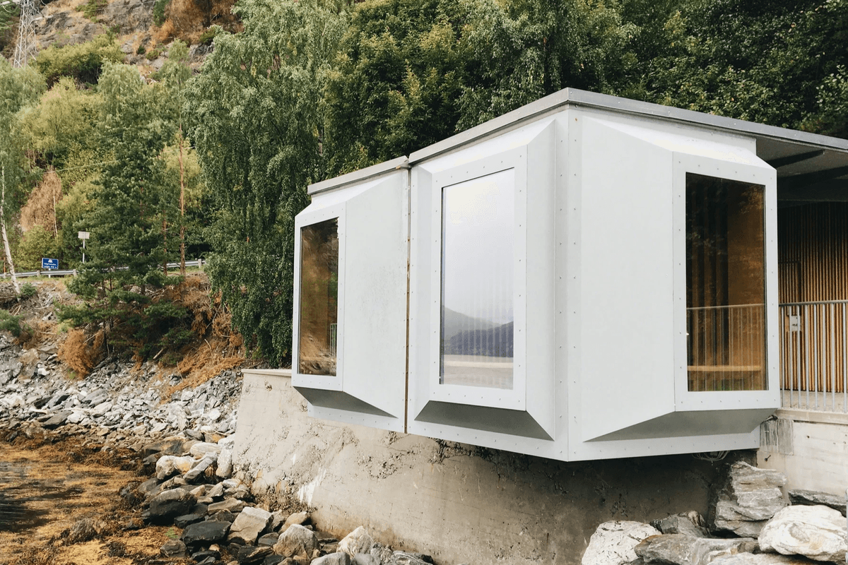 a modern container house emphasizing thermal performance a modern container house emphasizing thermal performance