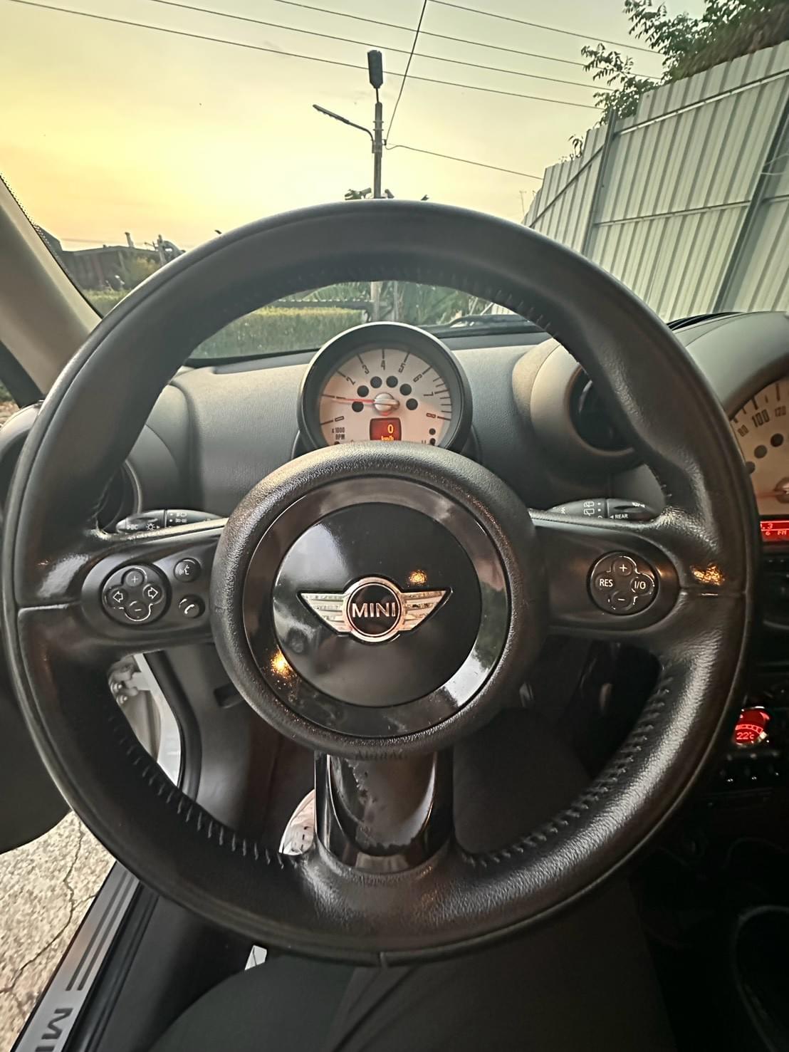 2012式 MINI Countryman Cooper