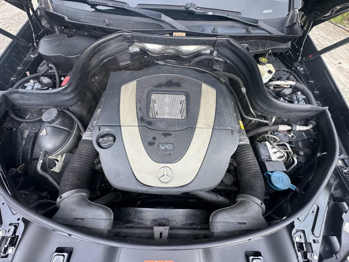 2010式 Mercedes-Benz GLK350 4MATIC (X204)