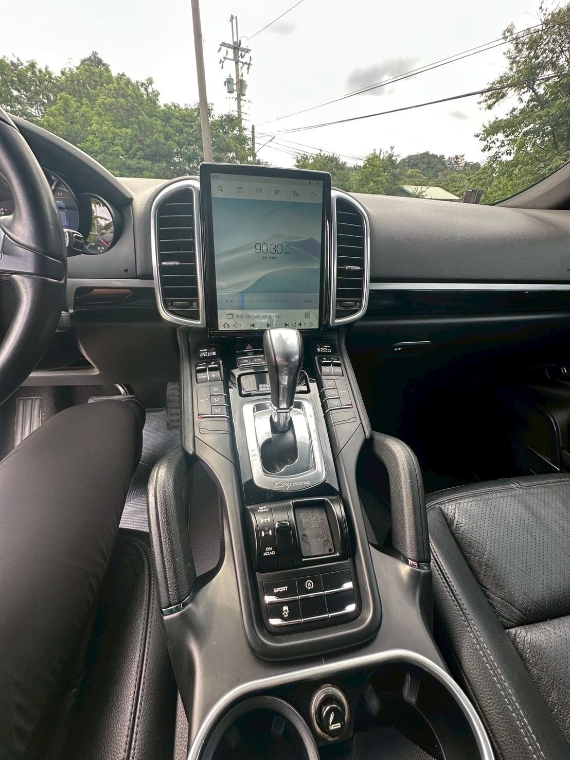 2014式 Porsche Cayenne Diesel (958.1)