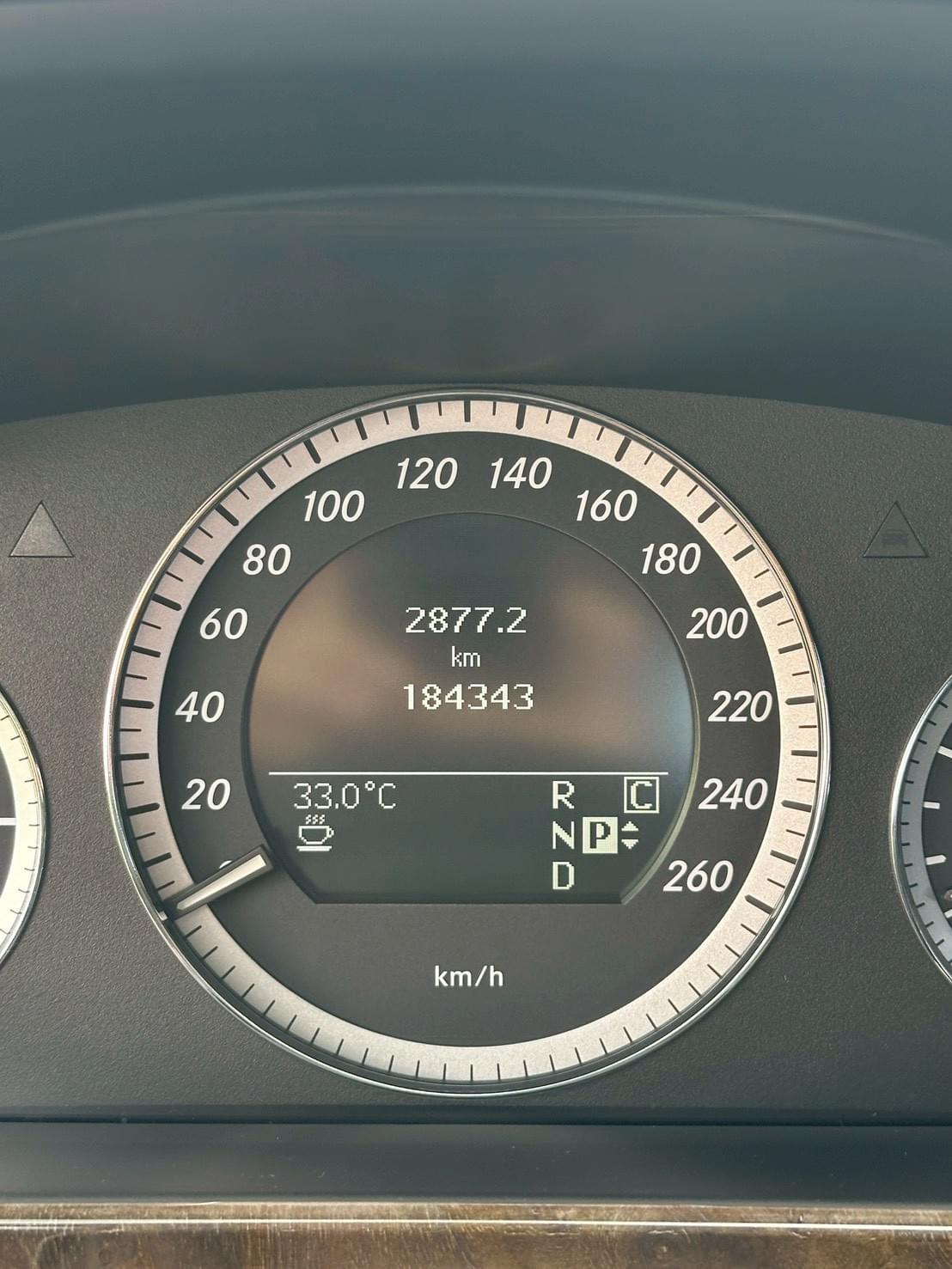 2010式 Mercedes-Benz E300 W212 總代理