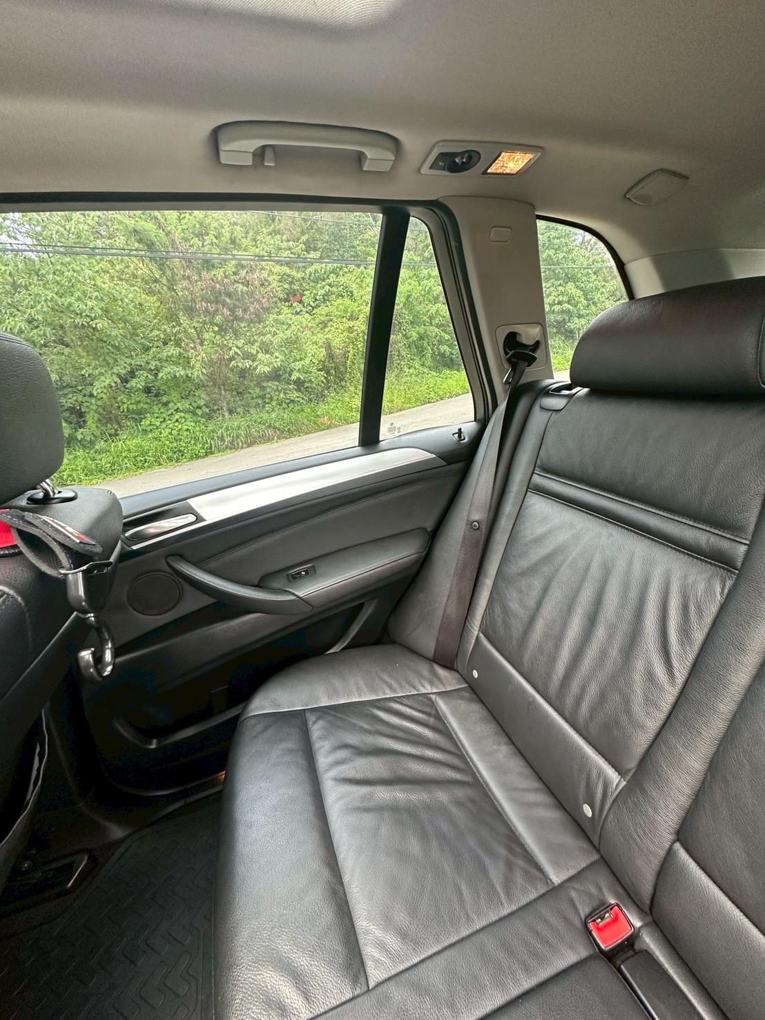 2012式 BMW X5 xDrive30d (E70)