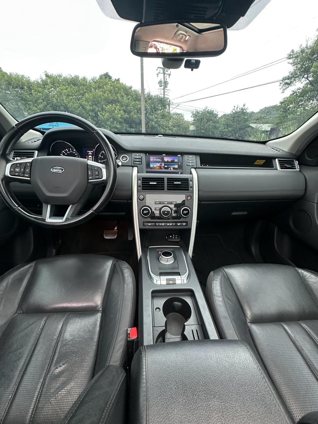2017式 Land Rover Discovery Sport Si4 HSE