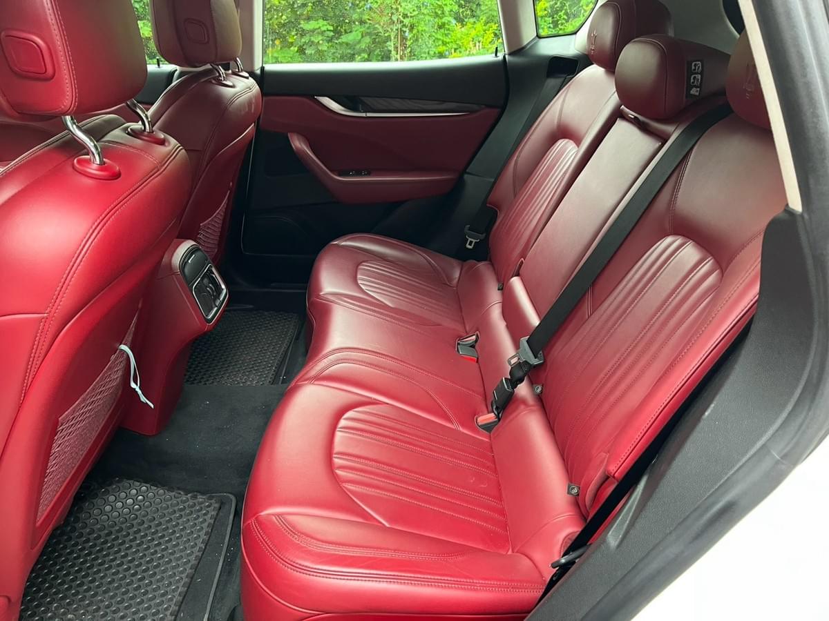 2017式 Maserati Levante S