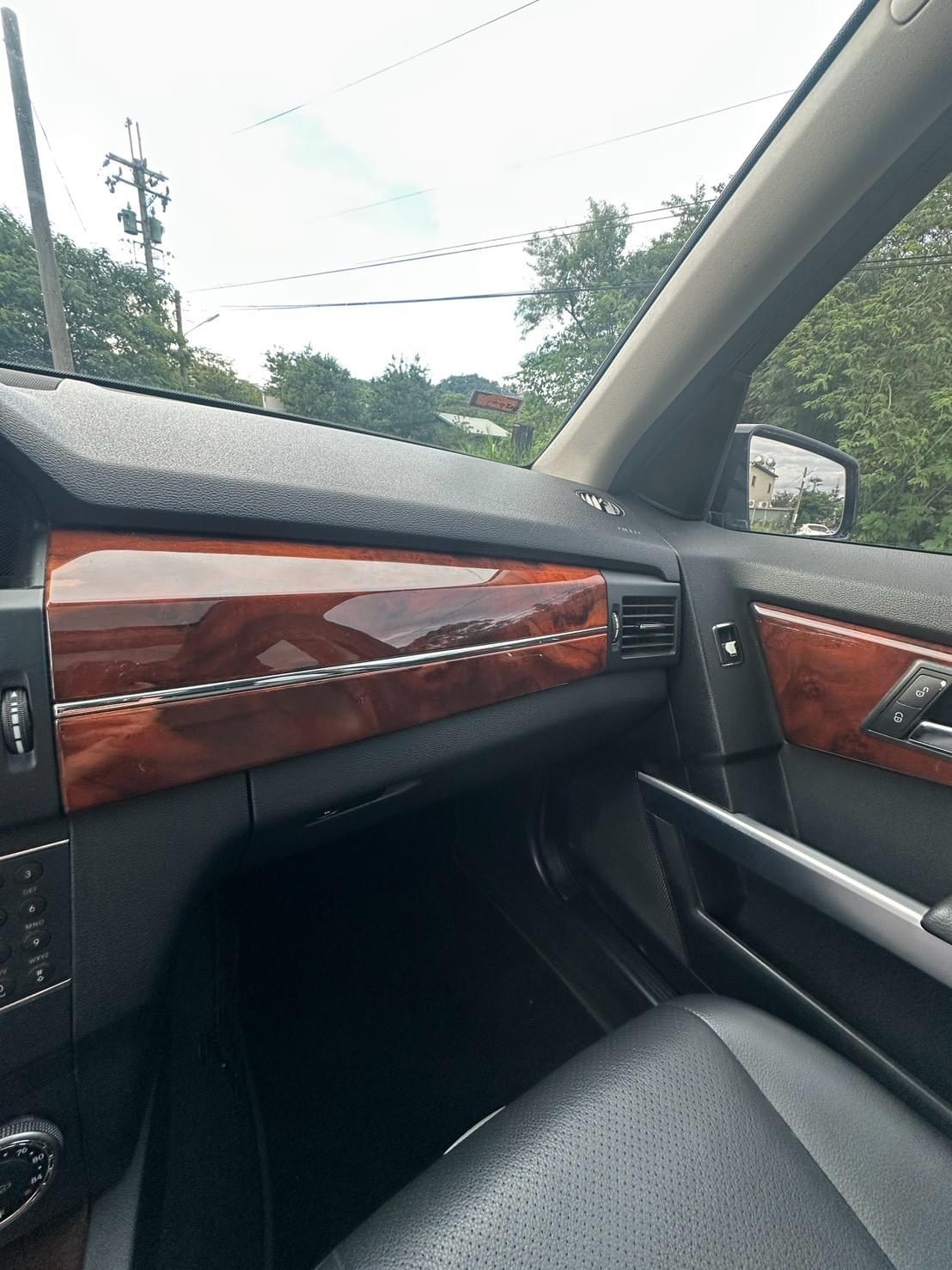 2010式 Mercedes-Benz GLK350 4MATIC (X204)