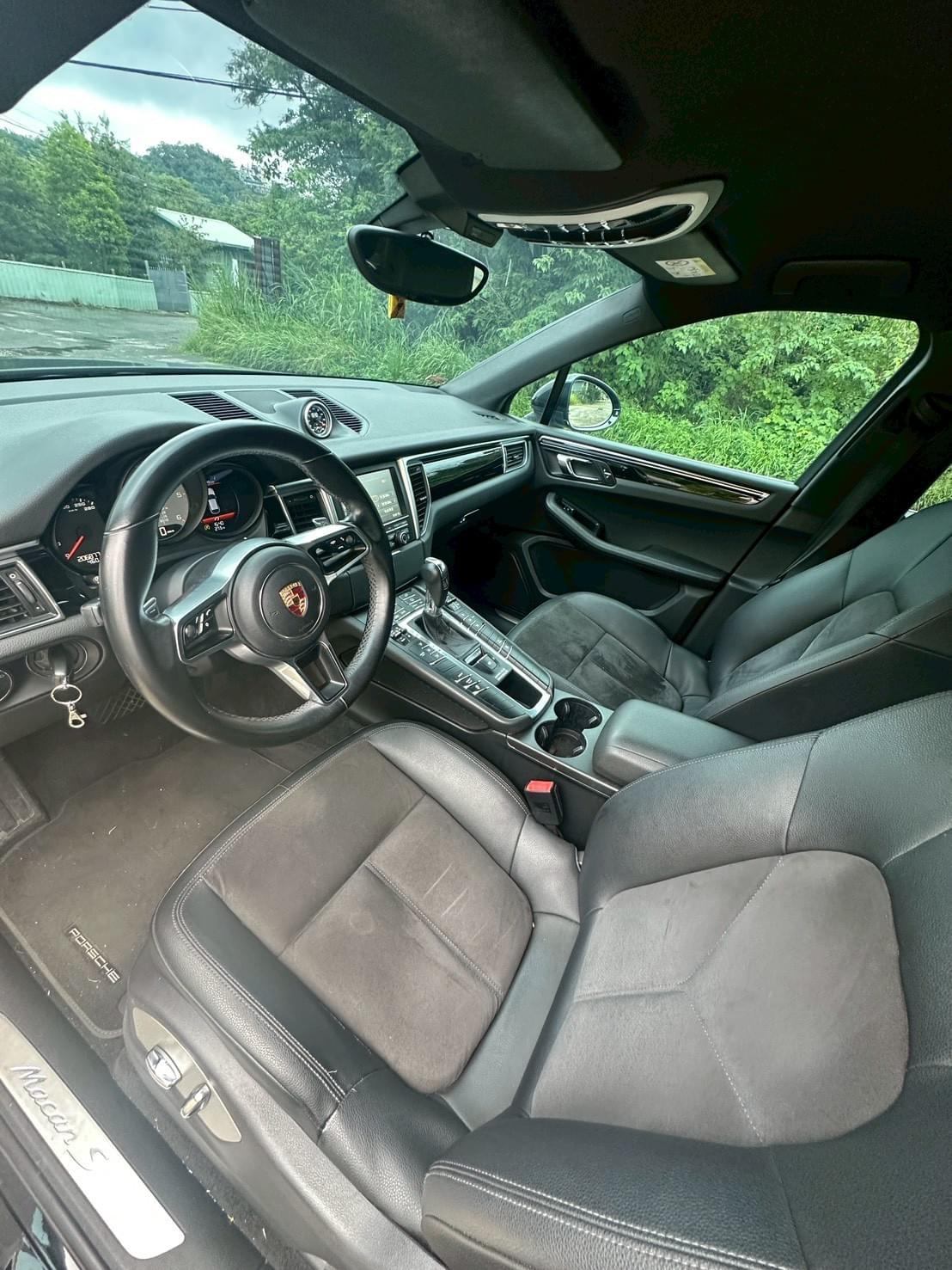 2015式 Porsche Macan S Diesel