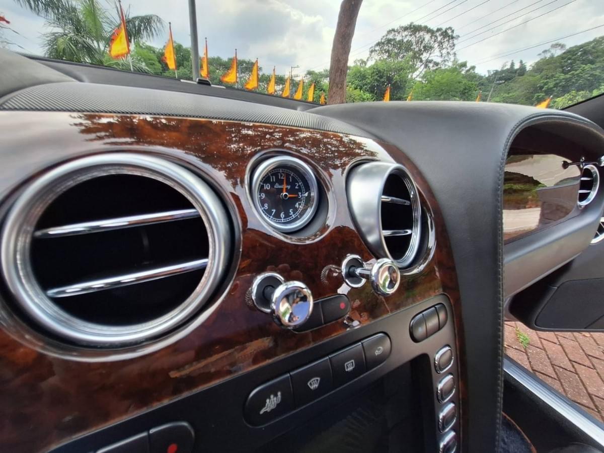 2005賓利CONTINENTAL GT 6.0 W12 TWIN TURBO