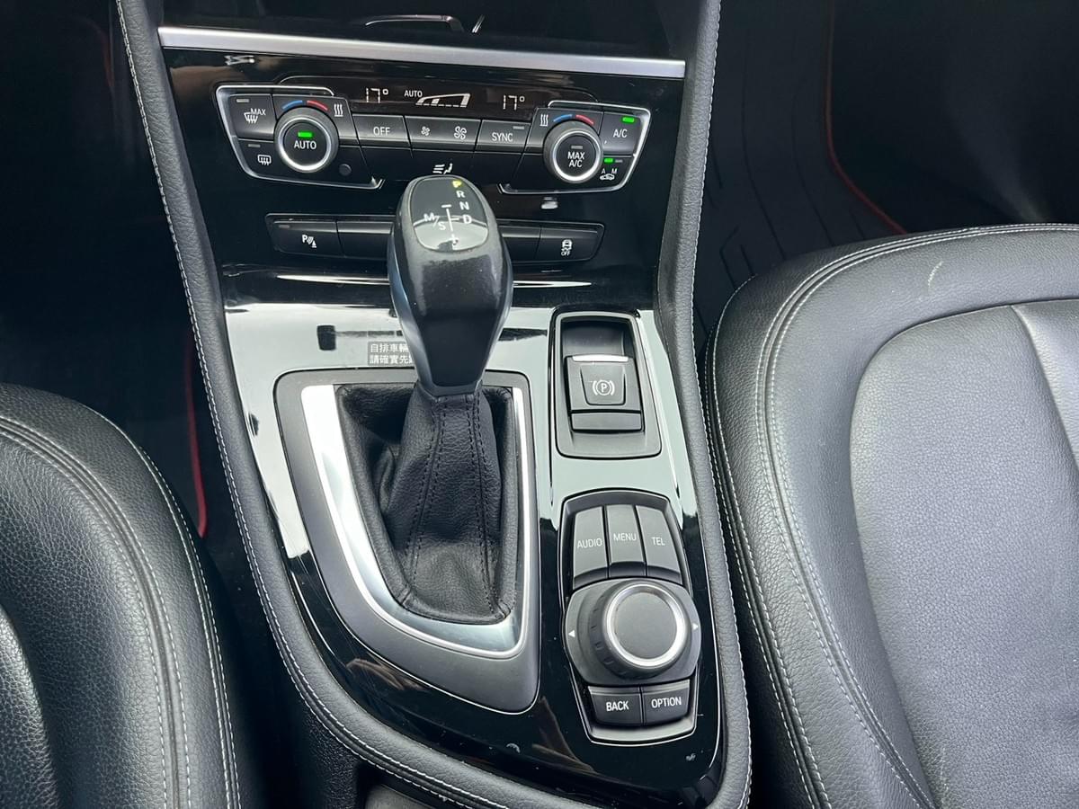 2015 BMW 218d Gran Tourer (F46)