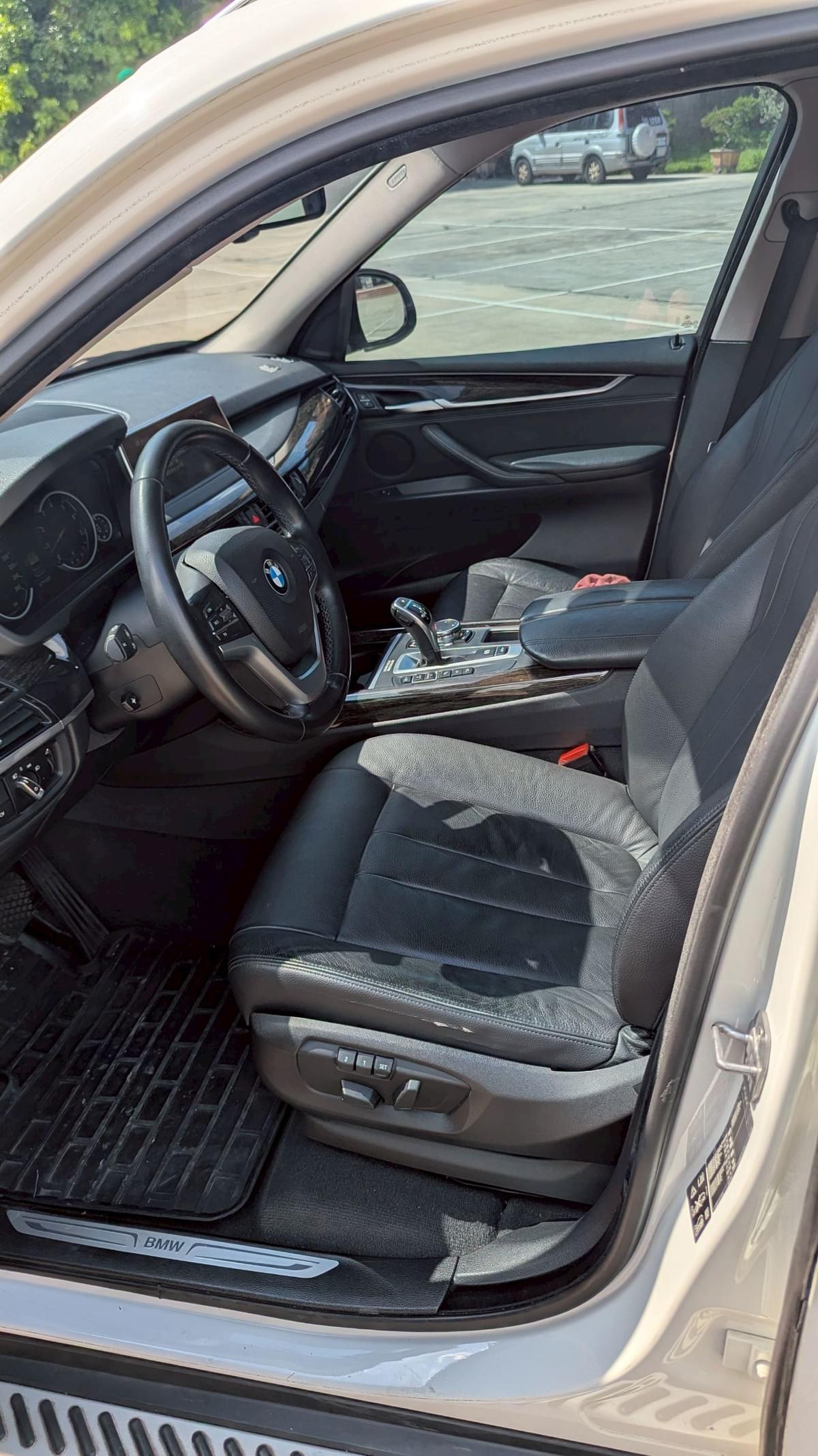 2016 BMW X5 xDrive35i (F15)