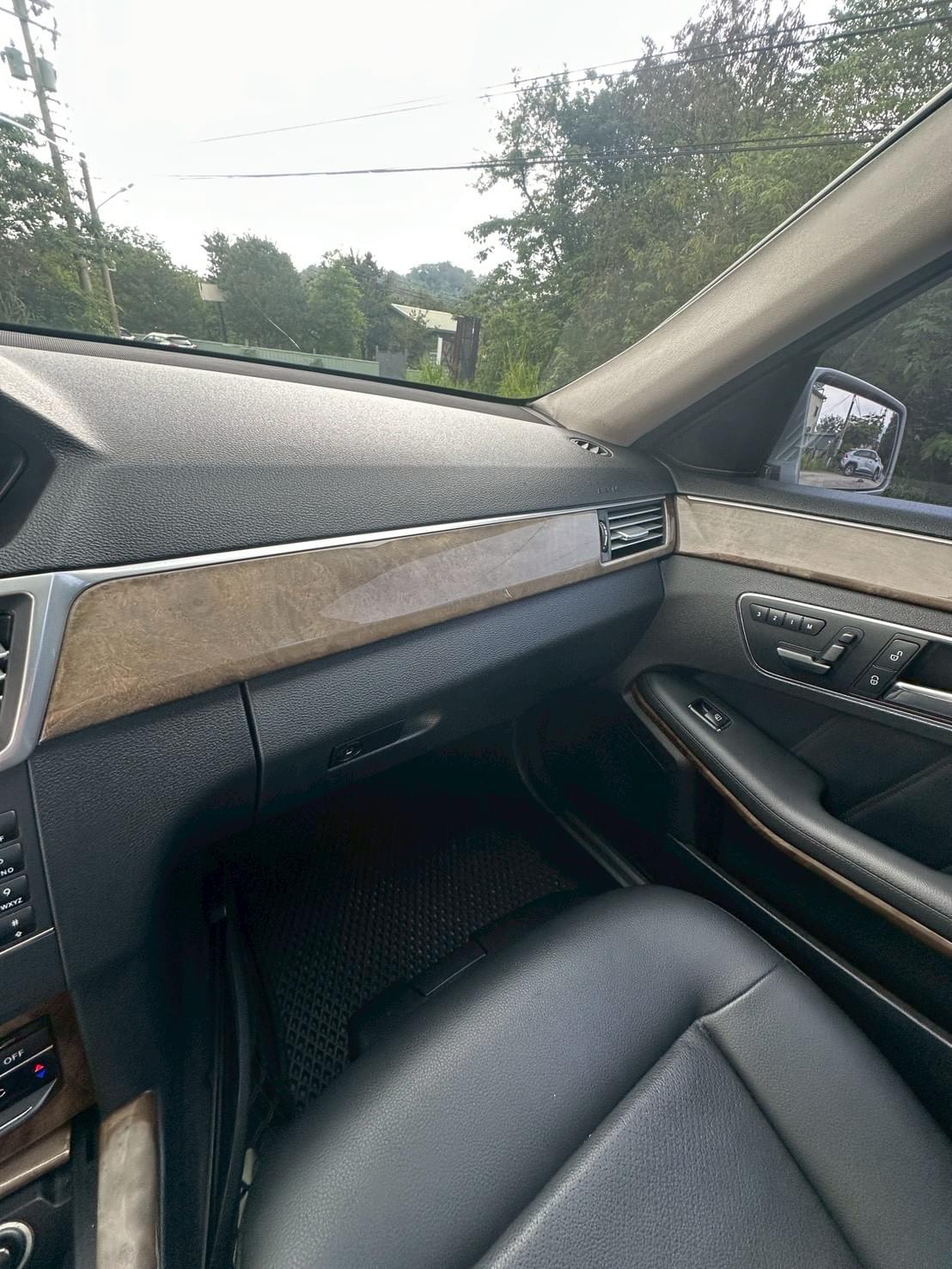 2010式 Mercedes-Benz E300 W212 總代理