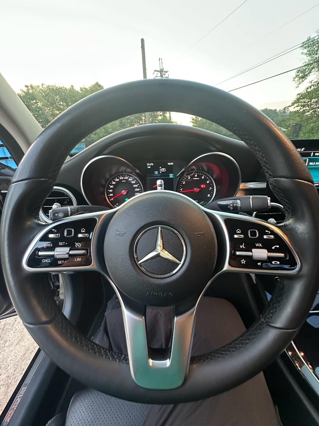 2019 式 Mercedes-Benz C200 (W205 .5)