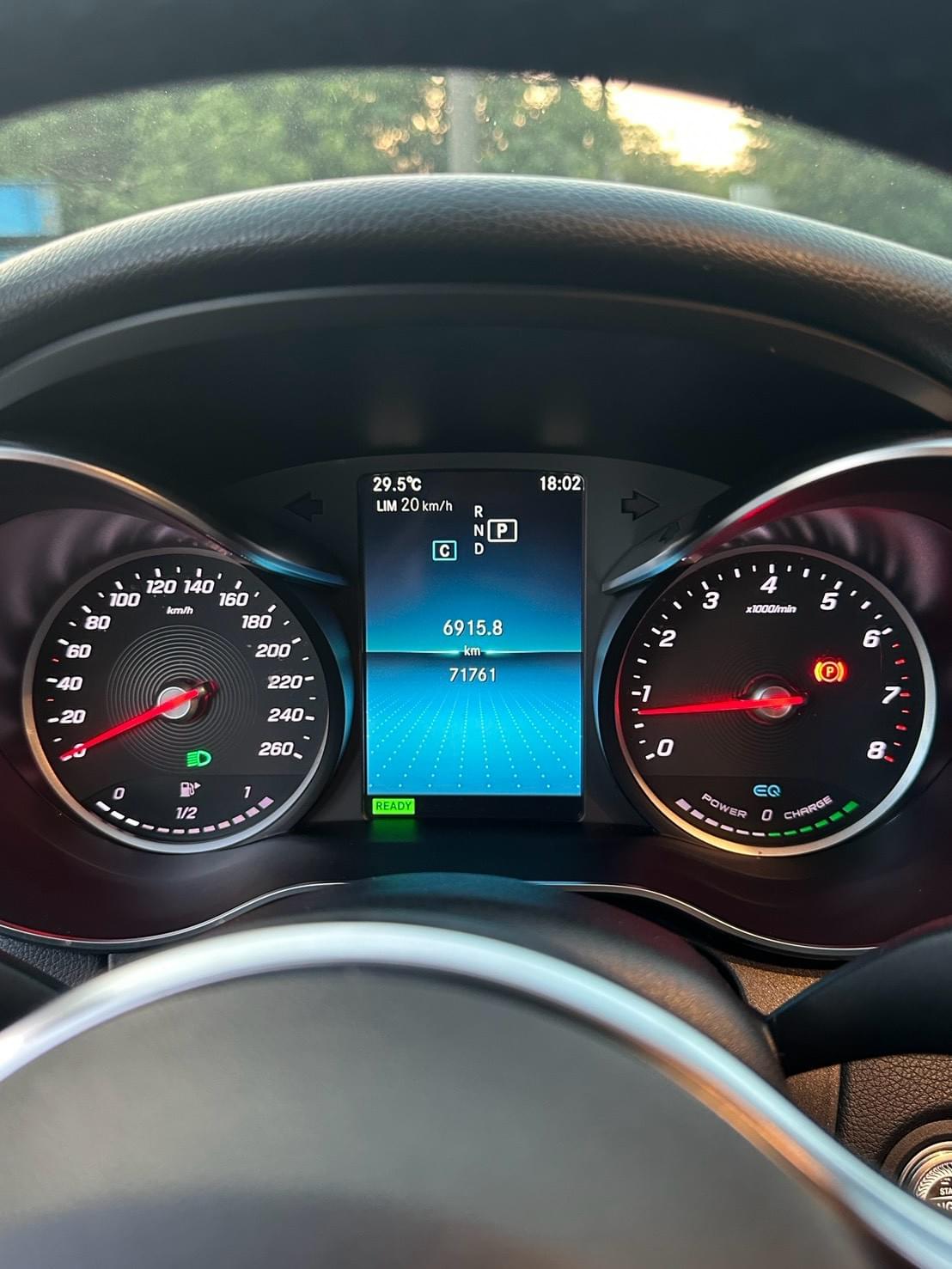 2019 式 Mercedes-Benz C200 (W205 .5)