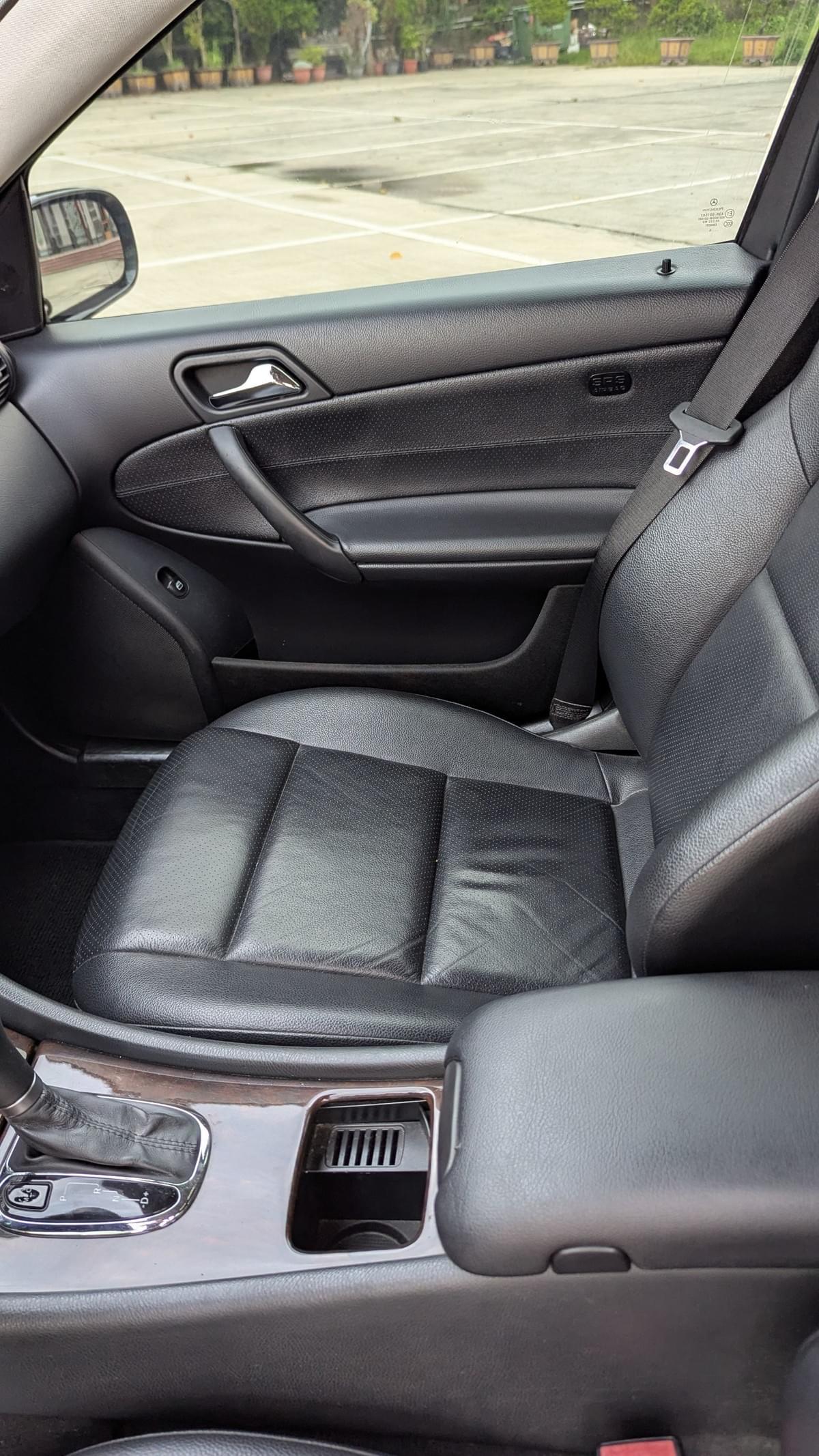 2005 Mercedes-Benz C230 Kompressor W203