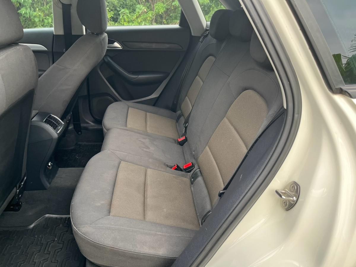 2012 Audi Q3 2.0 TFSI (8U)
