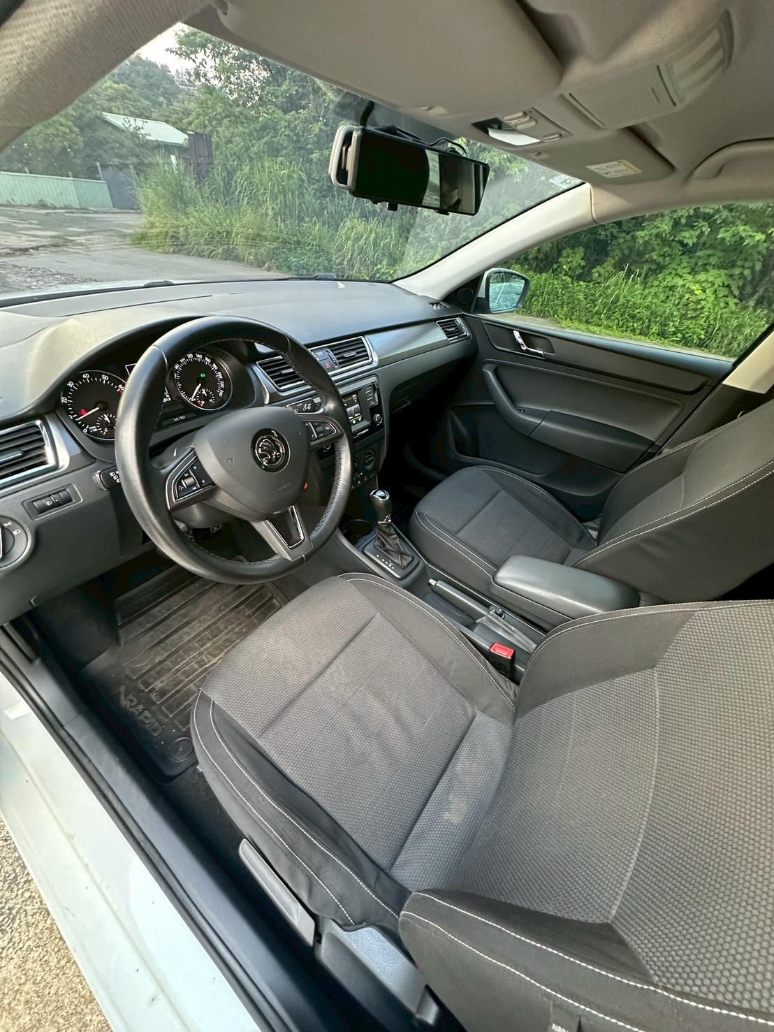 2016式 Skoda Rapid 1.4 TSI