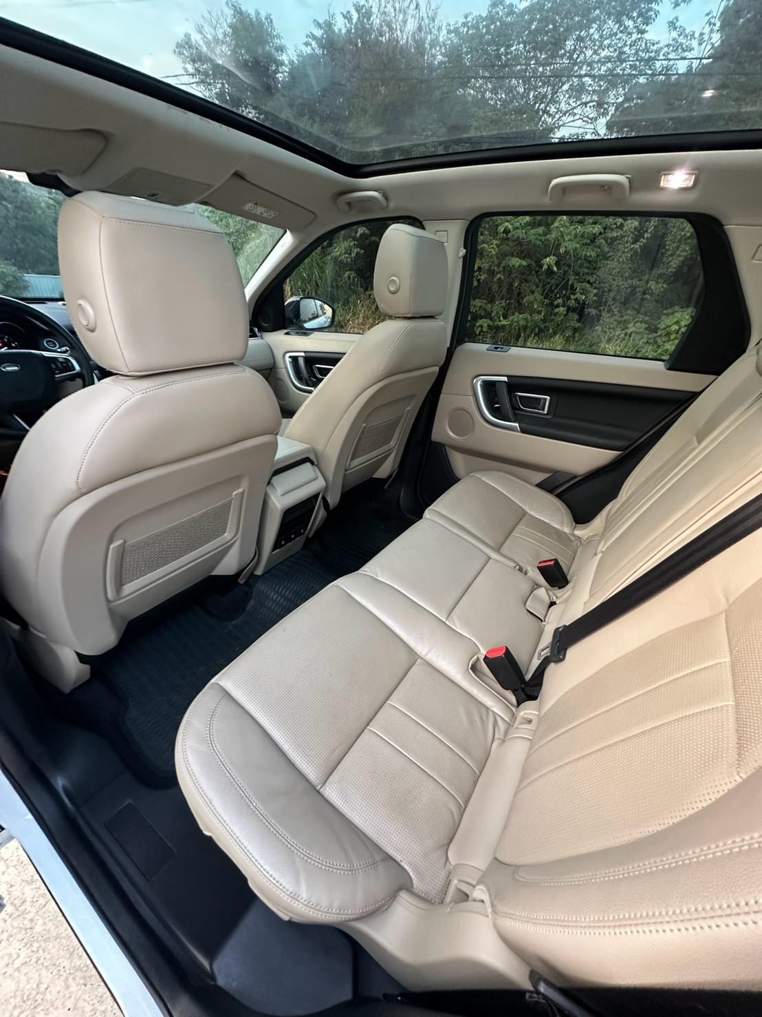 2019式 Land Rover Discovery Sport 2.0 Si4 HSE