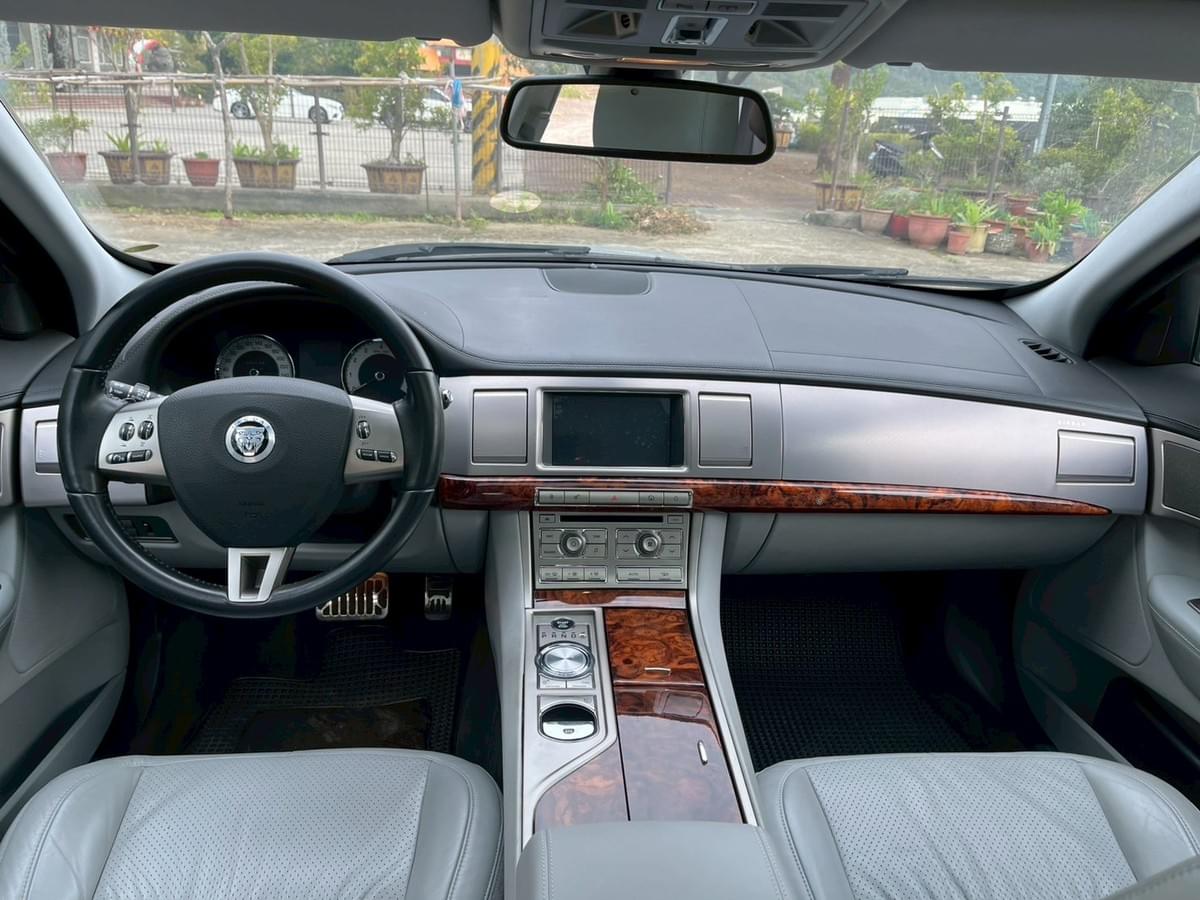 2008 JAGUAR XF 3.0 V6