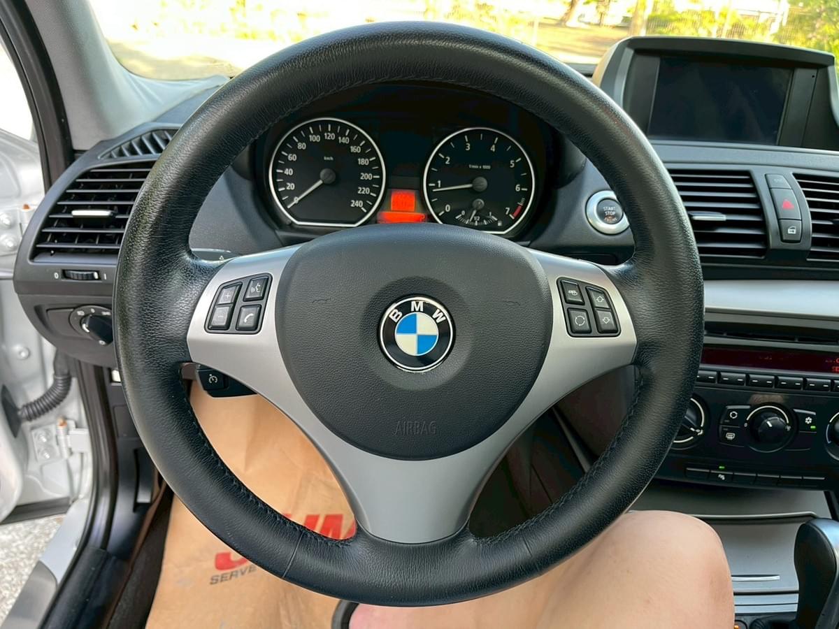 2005 BMW 120i (e87)