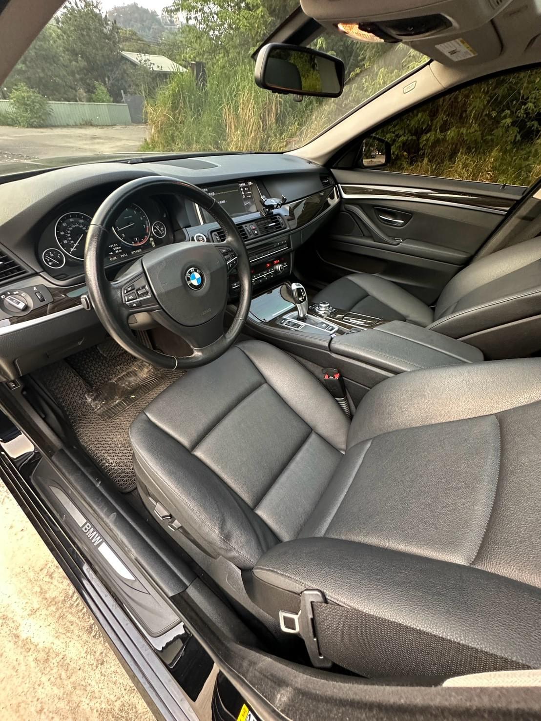 2013 BMW 528i (F10)